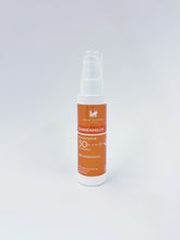 Laden Sie das Bild in den Galerie-Viewer, Sonnenmilch LSF 50+ für den Körper – Hoher Schutz mit Full Spectrum Filtersystem vor UVA-UVB-IR-Strahlen. Erhältlich im Shop der Helios Apotheke Klosters.