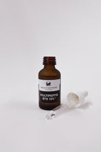 Laden Sie das Bild in den Galerie-Viewer, Multipeptid BTX 13% – Ultra konzentrierter Aktivstoff mit sofortigem Botox-like Anti-Falteneffekt. Erhältlich im Shop der Helios Apotheke Klosters.