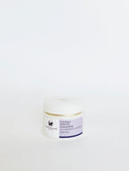 Leichte Pflege mit Anti-Aging-Wirkung für das Gesicht, Hals und Dekolleté mit erschlaffter Haut. Sie glättet und strafft.  Erhätlich im Shop der Helios Apotheke Klosters.