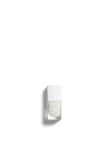 Dolomia Nail Care aufhellende Nagellackbasis – Anti-Gelb-Wirkung mit pflanzlichen Pflegestoffen und blauem Perlenextrakt. Erhältlich im Shop der Helios Apotheke Klosters.