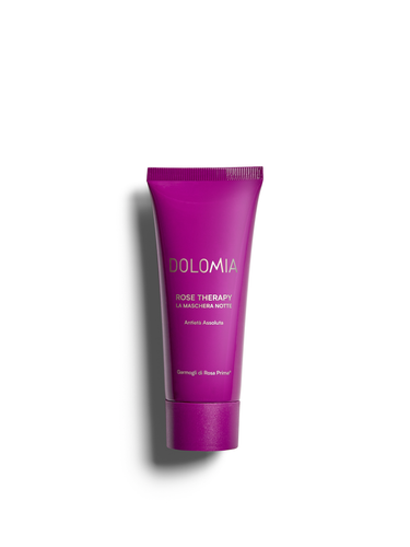 Dolomia Rose Therapy Nachtmaske – Luxus pur: Eine tiefenwirksame Hautpflege gegen alle sichtbaren Zeichen der Hautalterung. Zartschmelzende und angenehme Textur. Umfassende Anti-Aging-Wirkung mit 100% pflanzlicher Aktivstoffe. Erhältlich im Shop der Helios Apotheke Klosters.