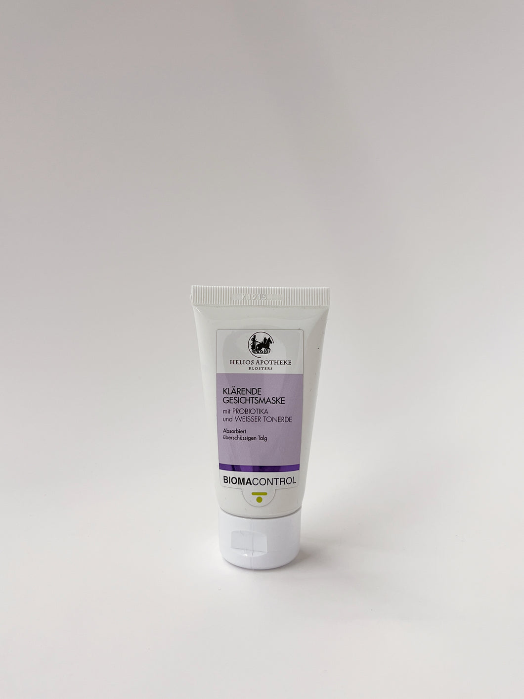 BiomaControl Klärende Gesichtsmaske – absorbiert überschüssigen Talg und klärt tiefenwirksam. Erhältlich im Shop der Helios Apotheke Klosters.