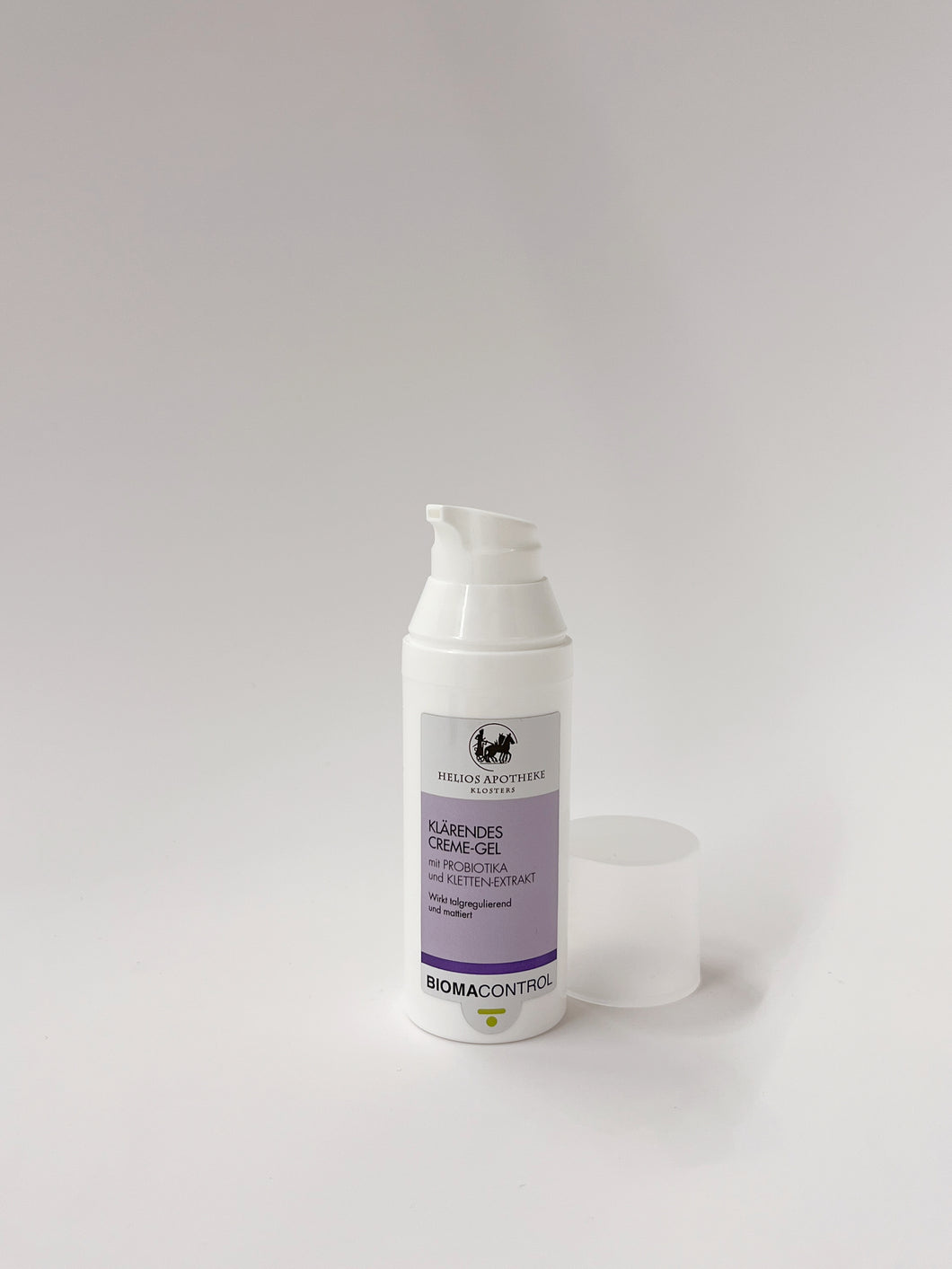 BiomaControl Klärendes Creme-Gel – wirkt talgregulierend und mattiert. Erhältlich im Shop der Helios Apotheke Klosters.