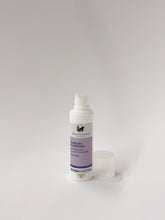 Laden Sie das Bild in den Galerie-Viewer, BiomaControl Klärendes Konzentrat – SOS-Pflege - mindert effektiv Hautunreinheiten und Pickel. Erhältlich im Shop der Helios Apotheke Klosters.