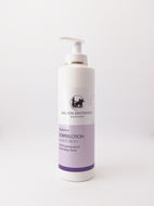 Hyaluron Körperlotion mit Lactobion – wirkt hauterneuernd und intensiv befeuchtend. Erhältlich im Shop der Helios Apotheke Klosters.