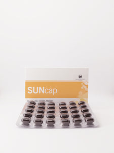 SUN Cap – Nahrungsergänzungsmittel für den Schutz der Haut vor den schädlichen Auswirkungen der Sonnenexposition. Erhältlich im Shop der Helios Apotheke Klosers.